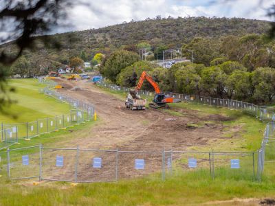 Pipeline works at Cornelian Bay Oval